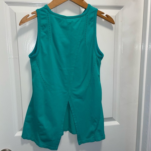Athleta Foothills Tank Small Seafoam Workout Top - Picture 2 of 9
